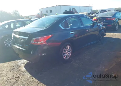 2013 Nissan Altima 2.5 S z USA, uszkodzony, nr VIN 1N4AL3AP0DC915000